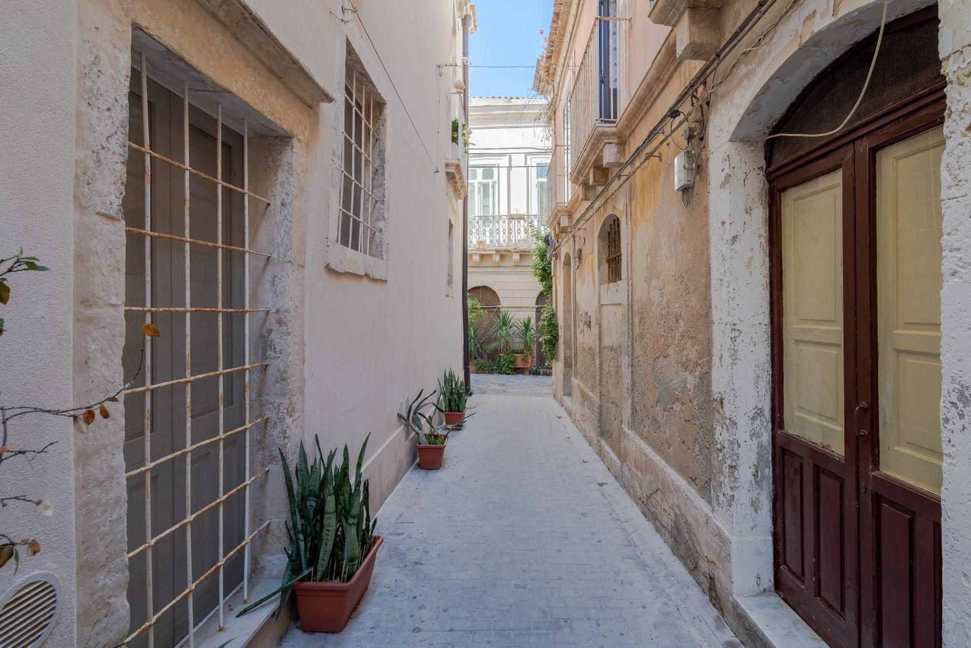 Giamevi Sicily Apartment Syracuse Exterior photo